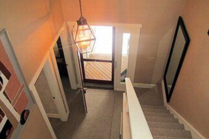Room 15 of 39