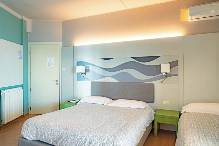 Room 67 of 241