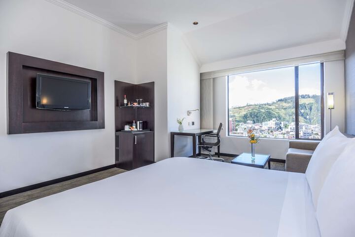 Room 18 of 72