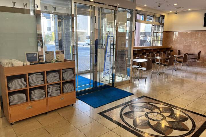 Lobby Entry