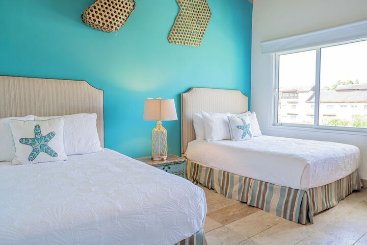 Room 53 of 219
