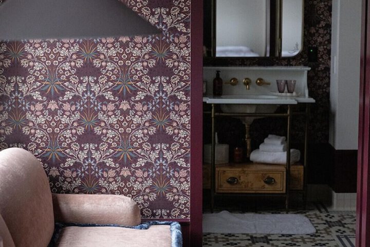 Room 21 of 81