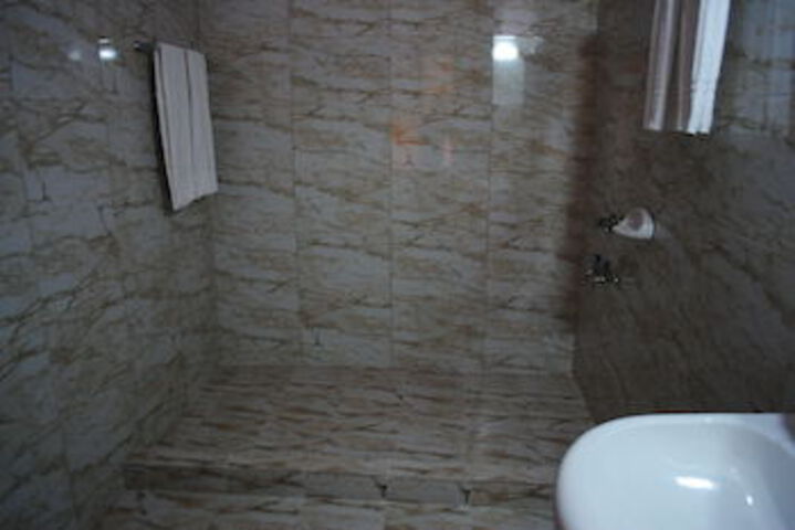 Room 2 of 57