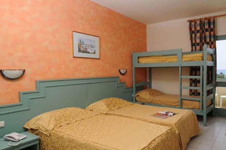 Room 14 of 55
