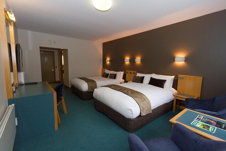 Room 8 of 44