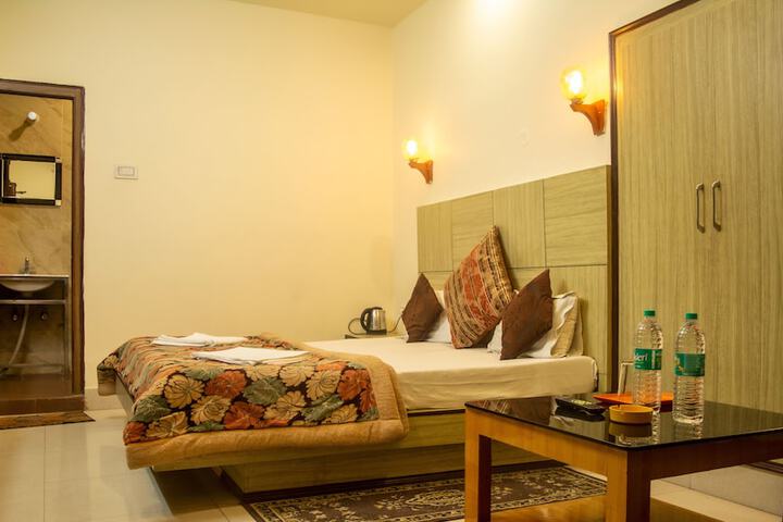 Room 40 of 90