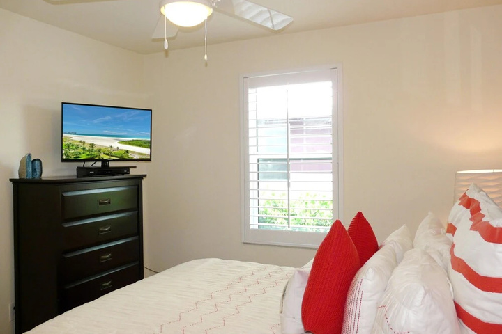Room 2 of 15