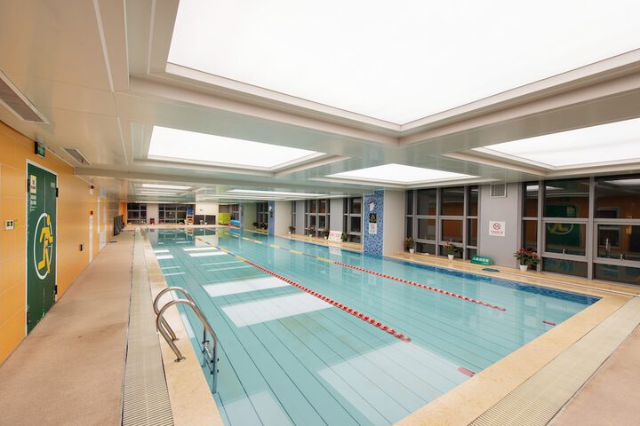 Pool 39 of 61