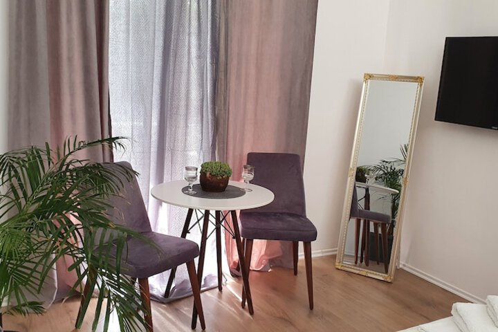 Room 15 of 47