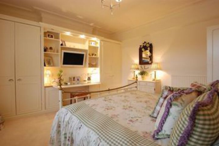 Room 12 of 39