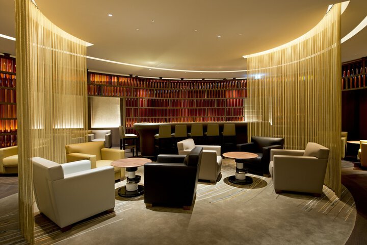 Lounge 89 of 111