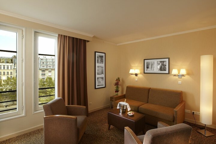 Room 20 of 40