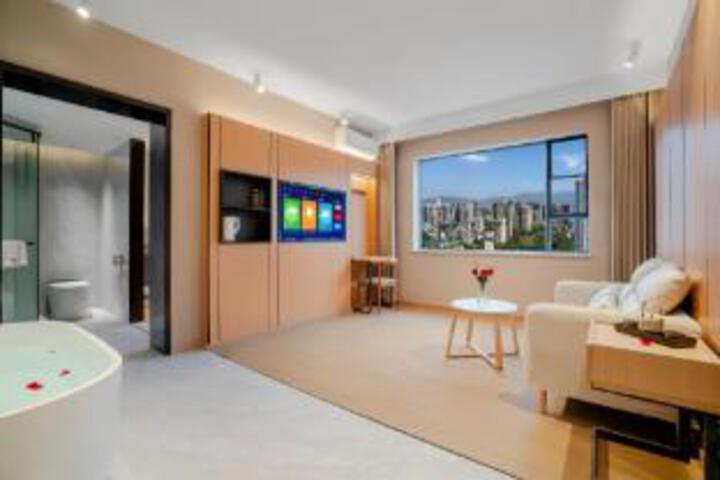 Room 21 of 23