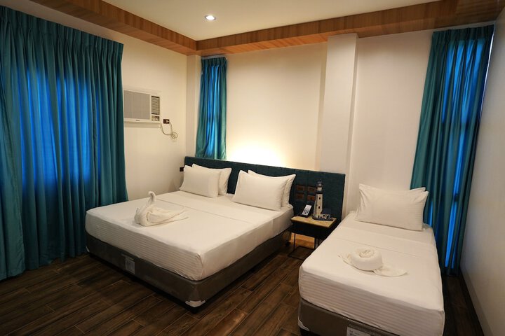 Room 9 of 52