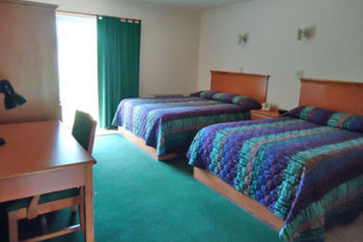 Room 13 of 24
