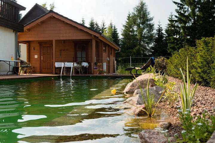 Pool 15 of 46