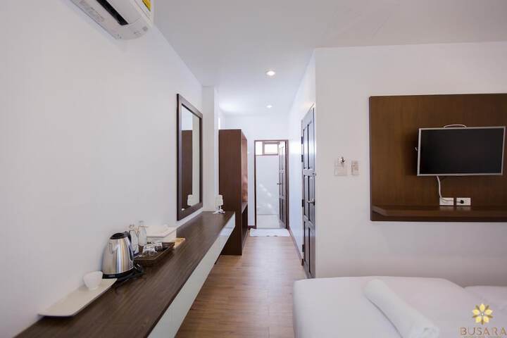 Room 15 of 31