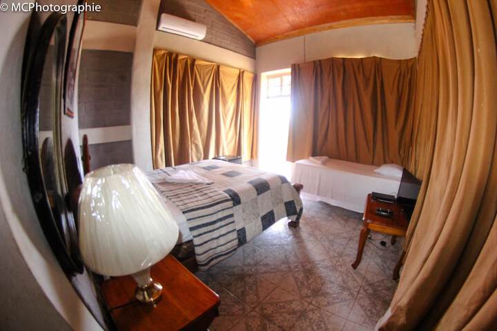 Room 12 of 68