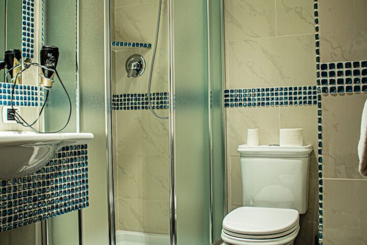 Clean Restrooms