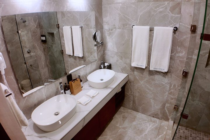 Room 20 of 26