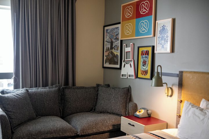 Room 34 of 96