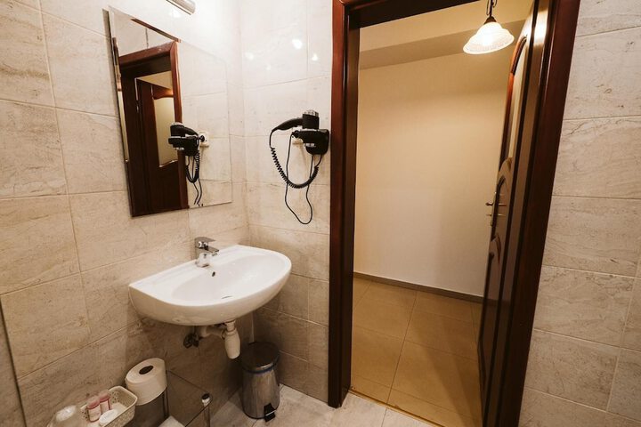 Clean Restrooms
