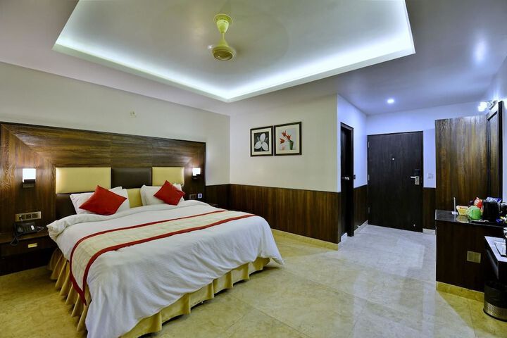 Room 7 of 67
