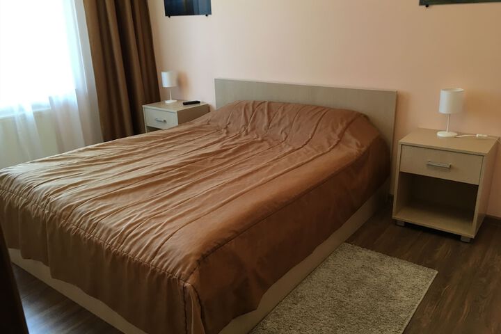 Room 4 of 51