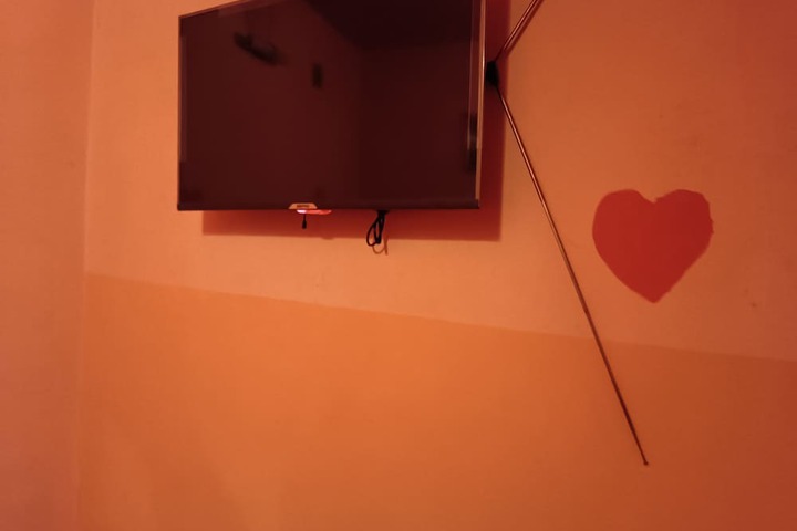 Room 7 of 42