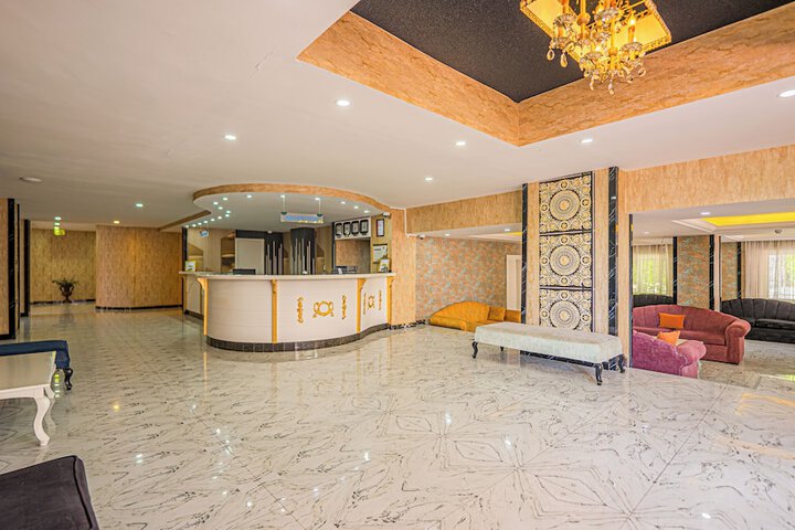 Hotel Interior 4 of 76