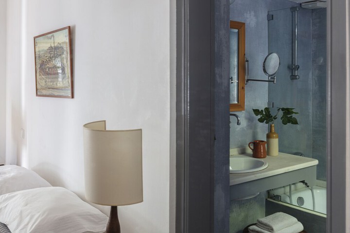 Room 60 of 92