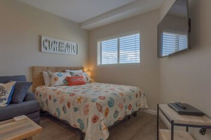 Room 114 of 152