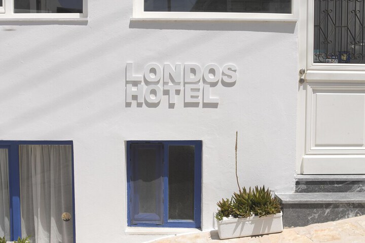 Londos in Paros
