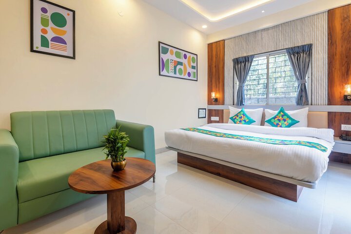 Room 17 of 49