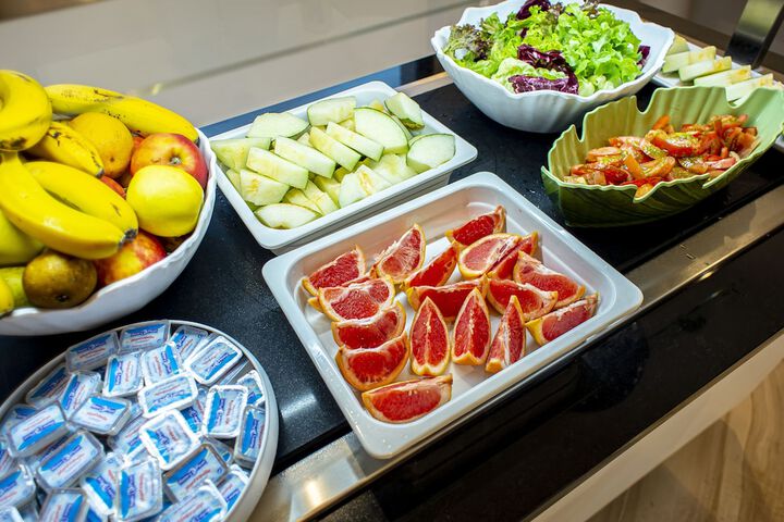 Dining 55 of 75