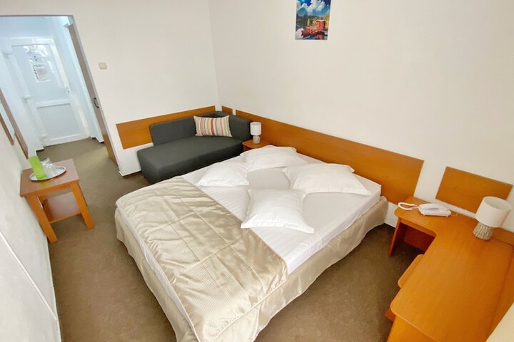 Room 20 of 44