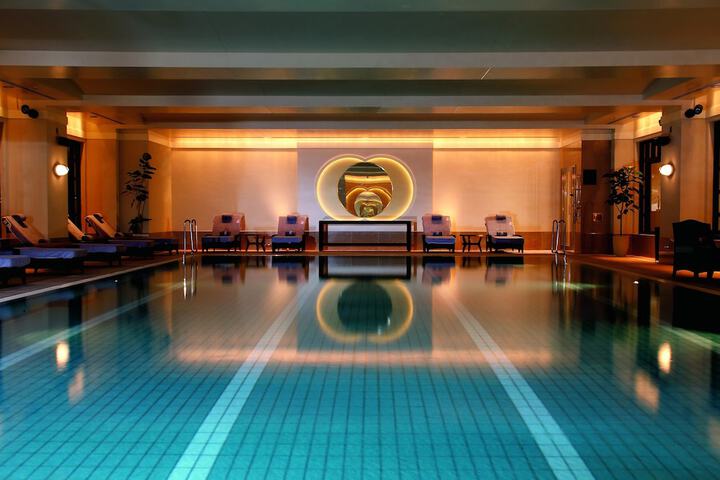 Pool 37 of 75