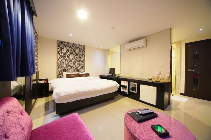 Suite Room