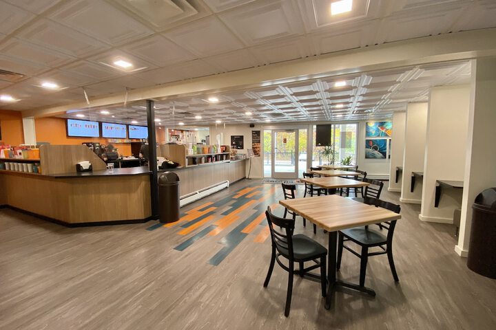 Breakfast/Coffee Service 31 of 52