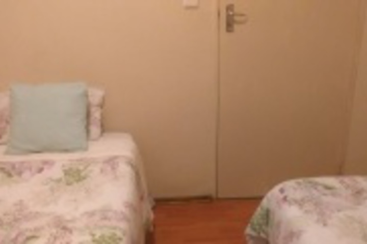 Room 103 of 216