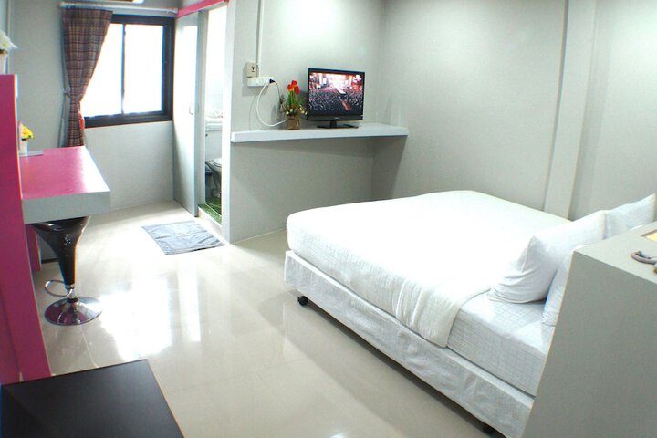 Room 4 of 57