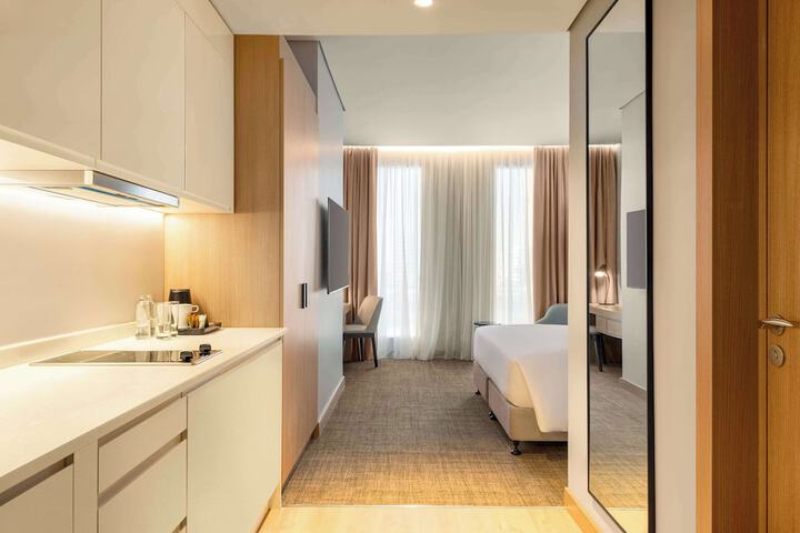 Room 36 of 223
