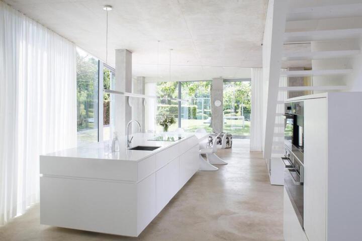 Image of H-House Architectural Residence
