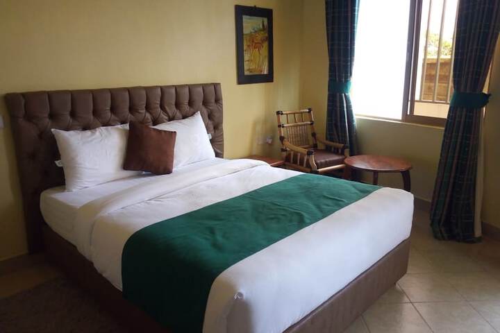 Room 7 of 25
