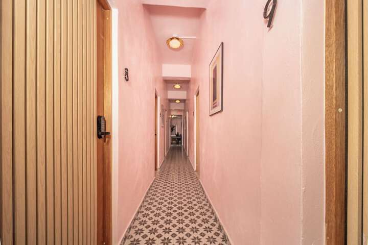 Ballroom/Hall 15 of 22