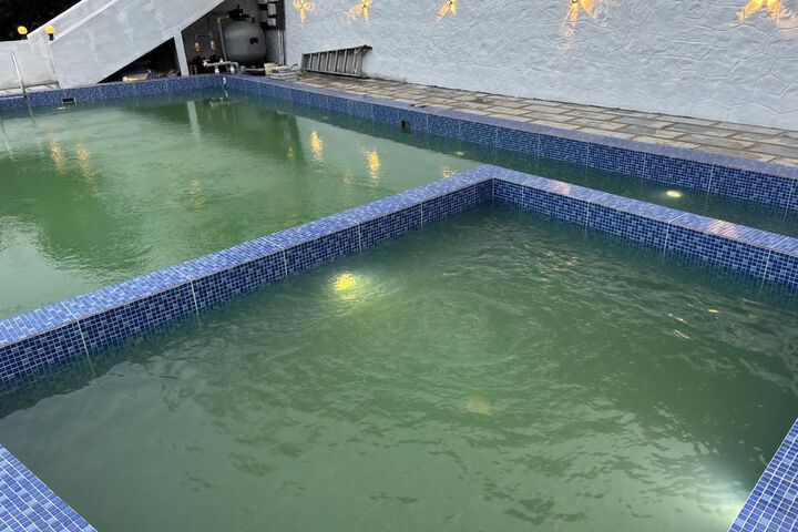 Pool 37 of 53
