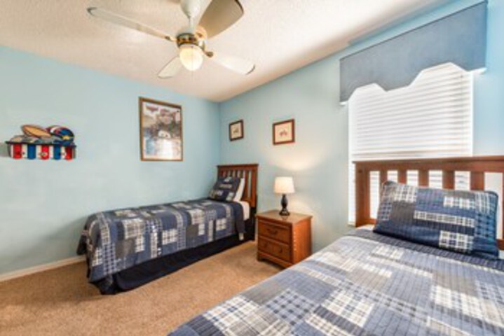 Room 179 of 272
