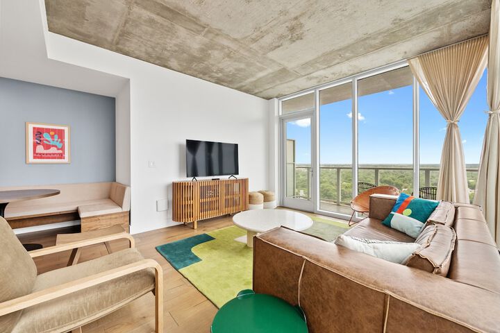 Room 454 of 860