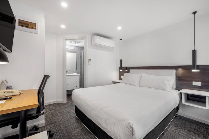 Room 22 of 55