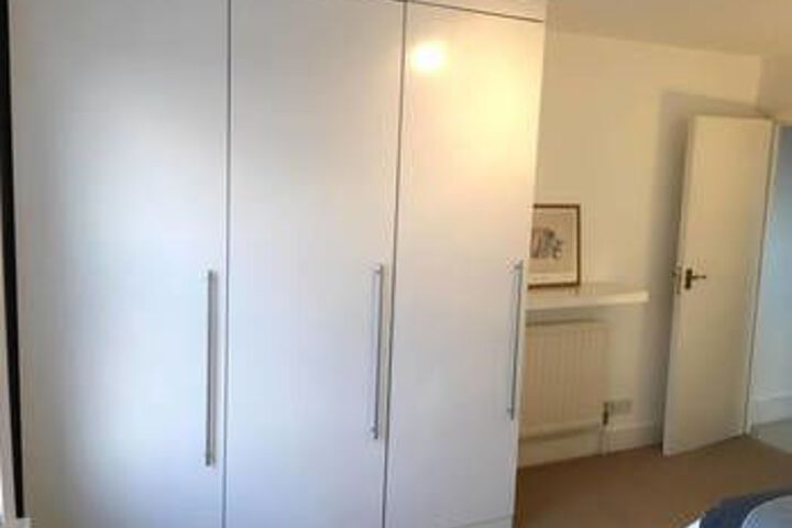 Room 7 of 25